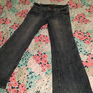 American eagle size 6 short jeans